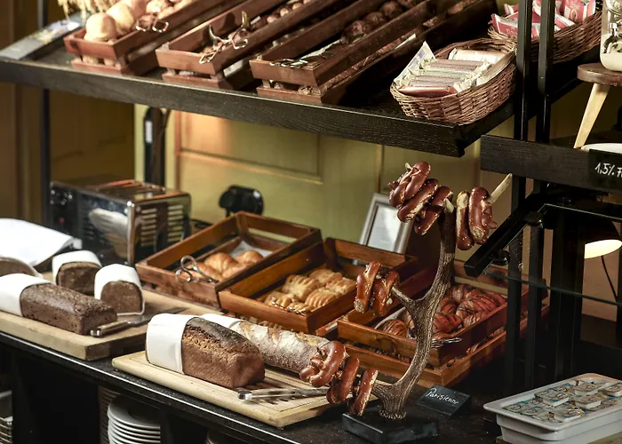 Platzl Ξενοδοχείο 4*