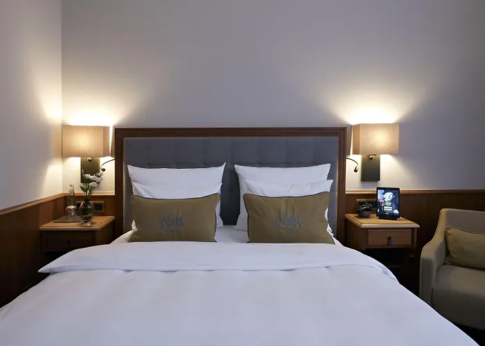 Platzl 4* Μόναχο